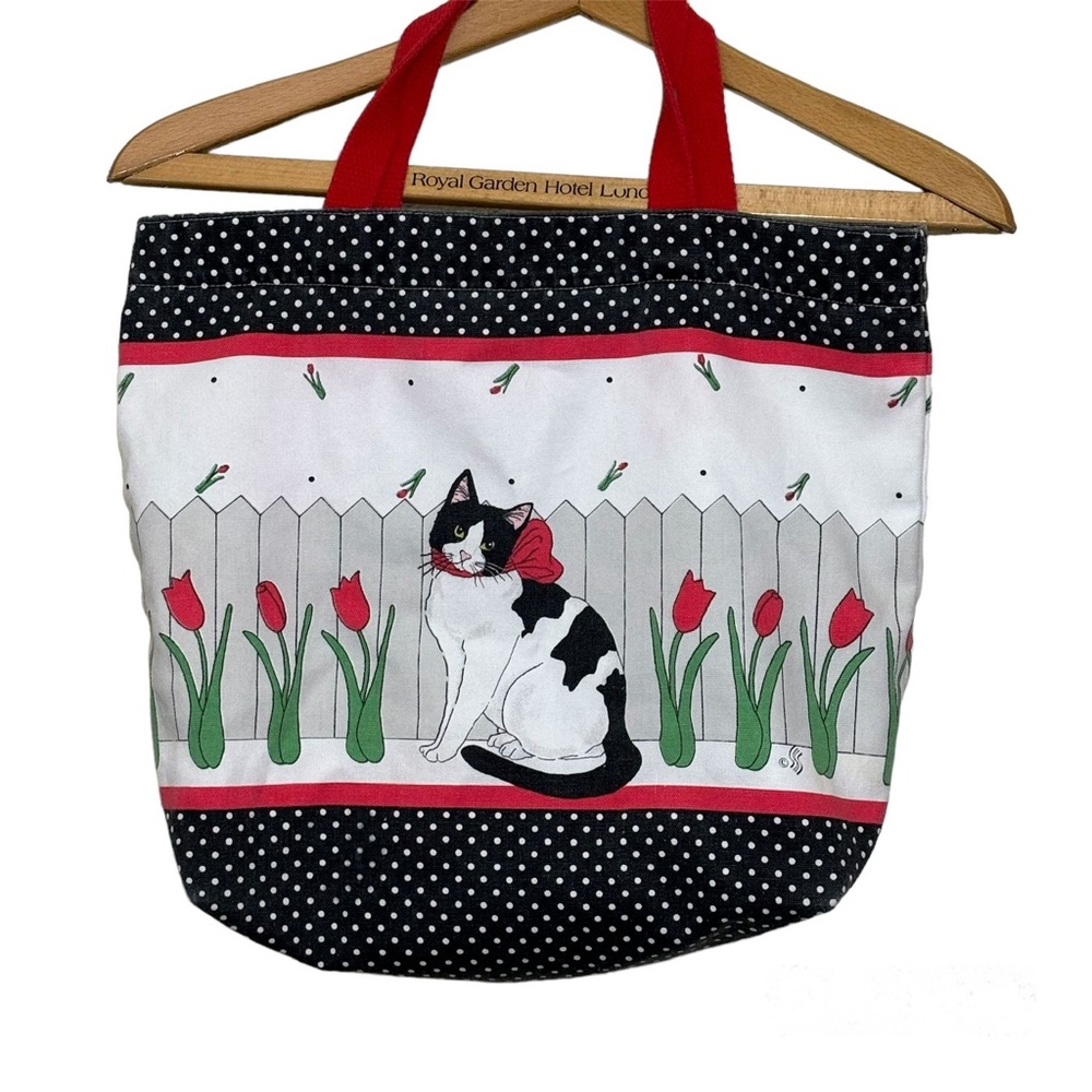 Vintage Stevens Linen Cat with Tulips canvas tote bag.